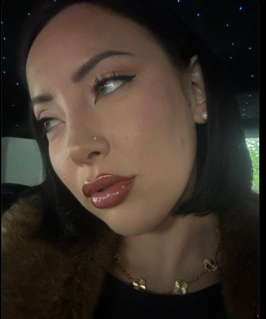 OnlyFans Star Woesenpai Exposed by Ex-Boyfriend – Abuse Allegations Go Viral 4 img 9744