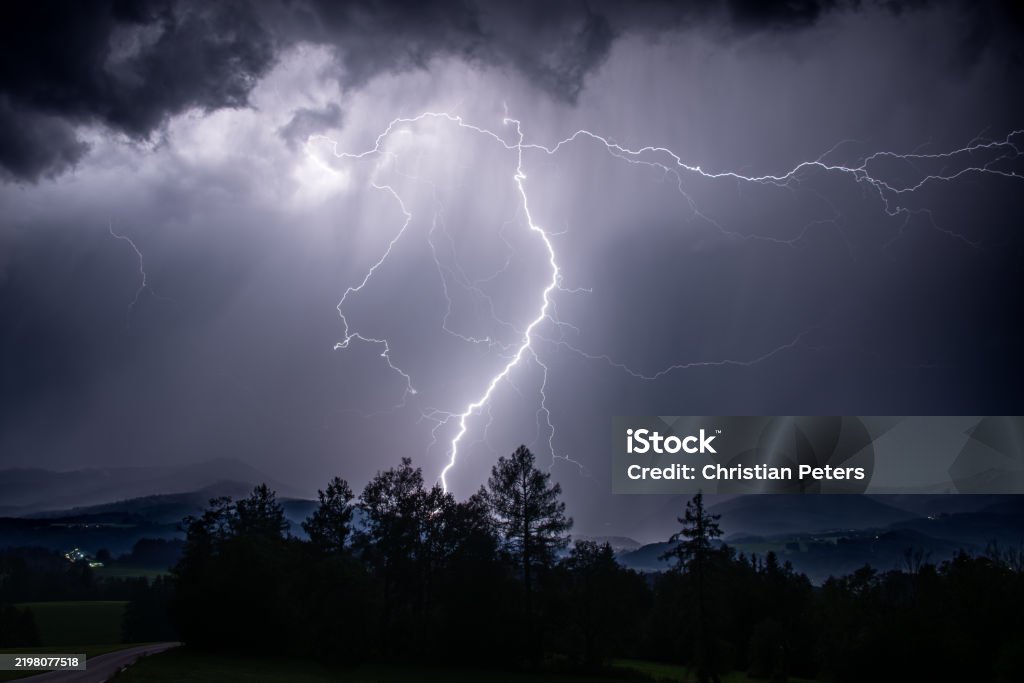 istockphoto 2198077518 1024x1024 1